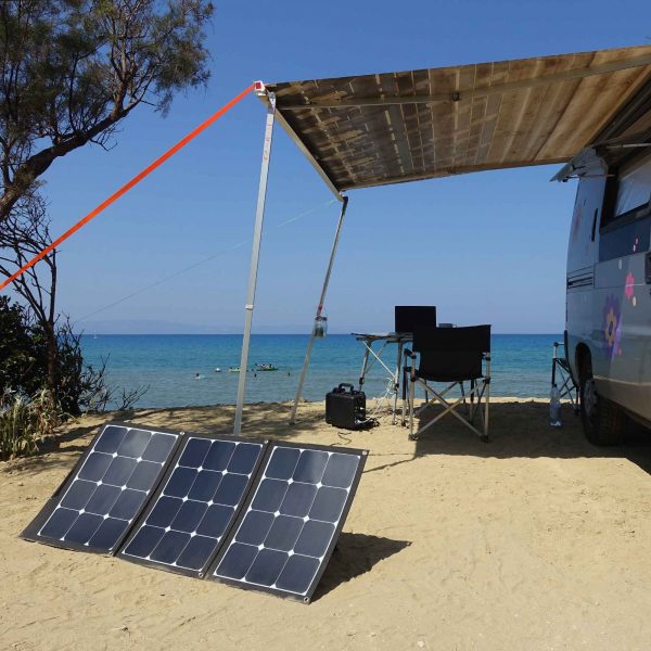 Autark campen mit faltbarem Solarmodul
