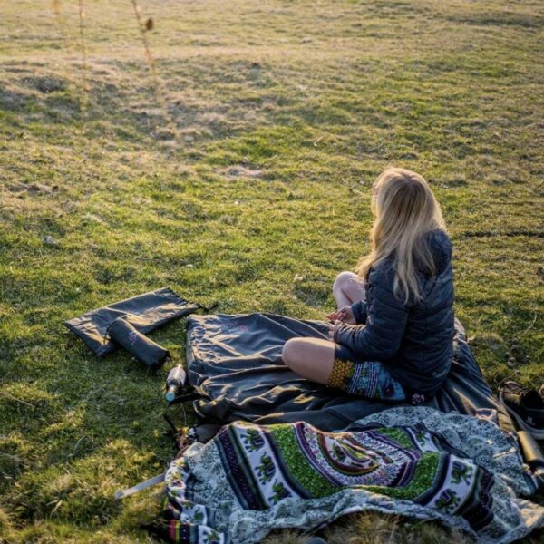 Große, beheizbare Decke für Camping und Picknick