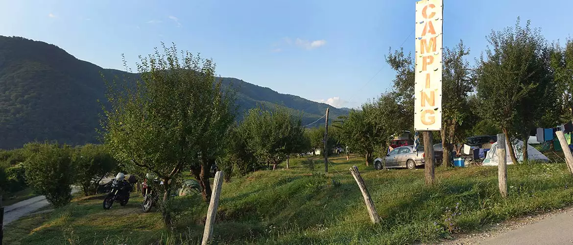 Campingplatz Ananas Rumänien Wohnmobil Van