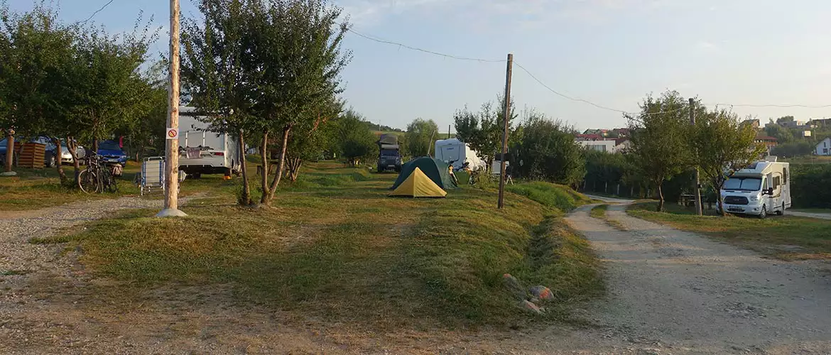 Campingplatz Ananas Rumänien Wohnmobil Van