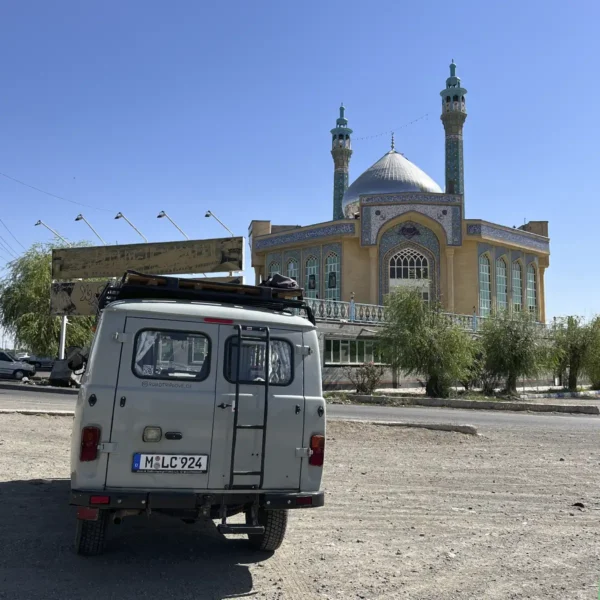 Alleine reisen mit Van im Iran Alleinreisen Blog