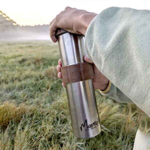 Filterflasche Travelbuddy von Mameka als tragbarer Wasserfilter aus Edelstahl