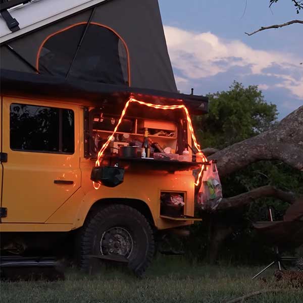 Das leuchtende Tau zum Abspannen von der Markise oder Lichterkette als Campingzubehör von The Sunnyside